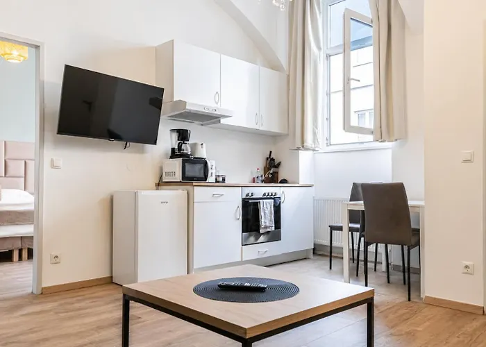8-min Walk To Westbahnhof Chic 1br * Wien